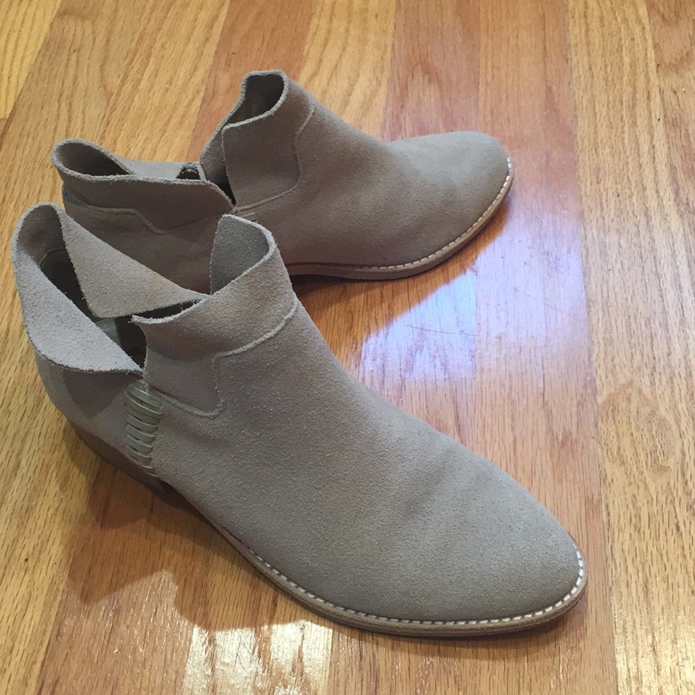 Dolce Vita Ankle Boots